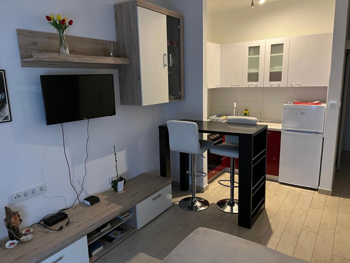 Elena Lägenhet Palit Exteriör bild